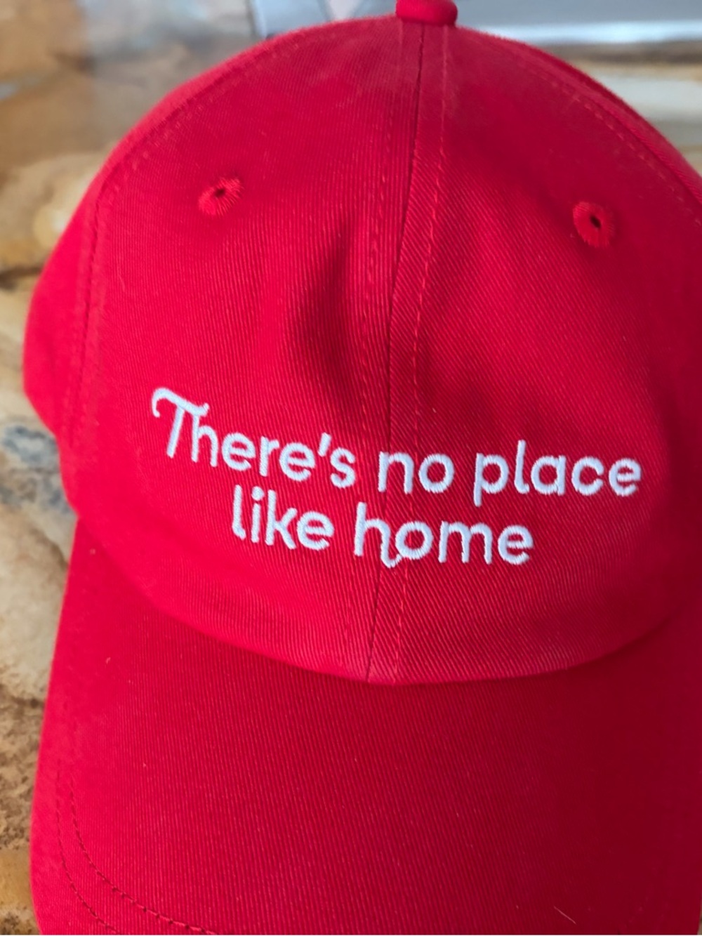 The Wizard of Oz Red Embroidered Cap - Picture 2 of 6